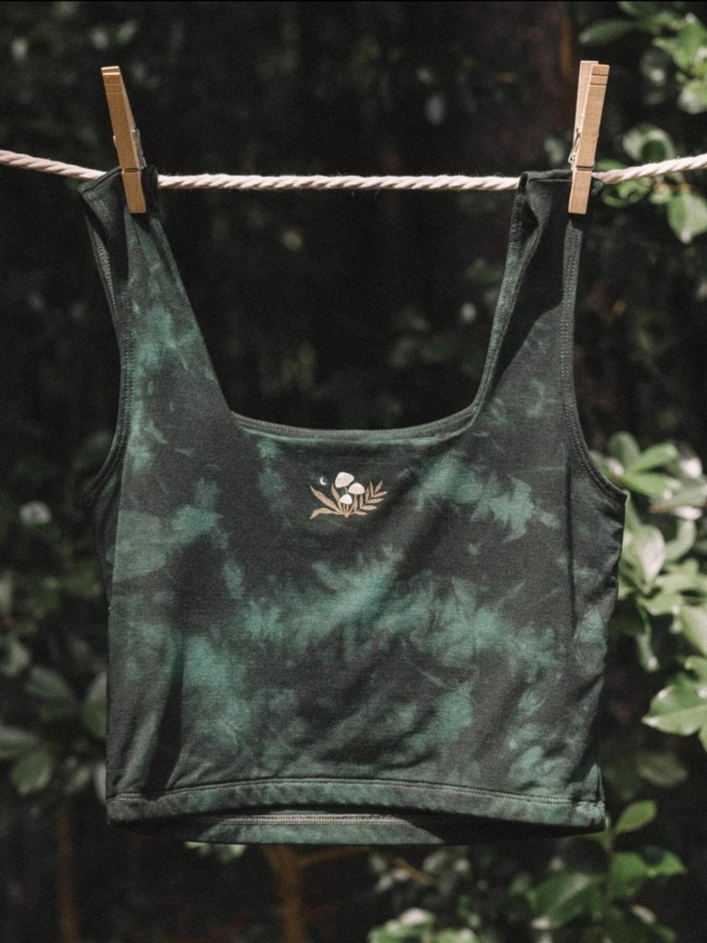 PURUSHA PEOPLE MUSHROOM TANK, BRAND NEW, SUSTAINABLE, FOREST FIBER SMALL BATCH - Picture 4 of 8